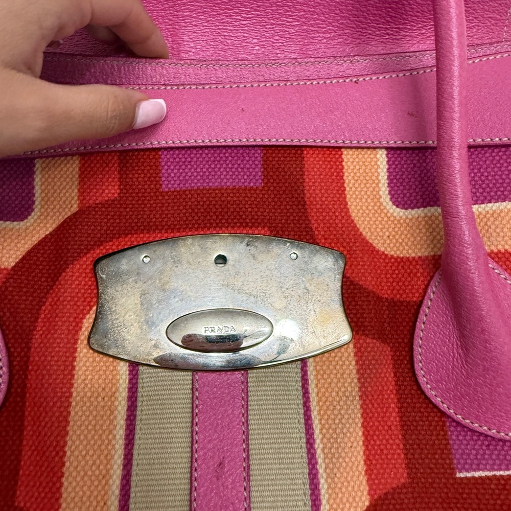 VINTAGE PRADA - Picture 5 of 8
